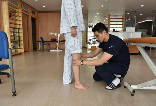 사진:도스치료 무릎 - 퇴행성 관절염